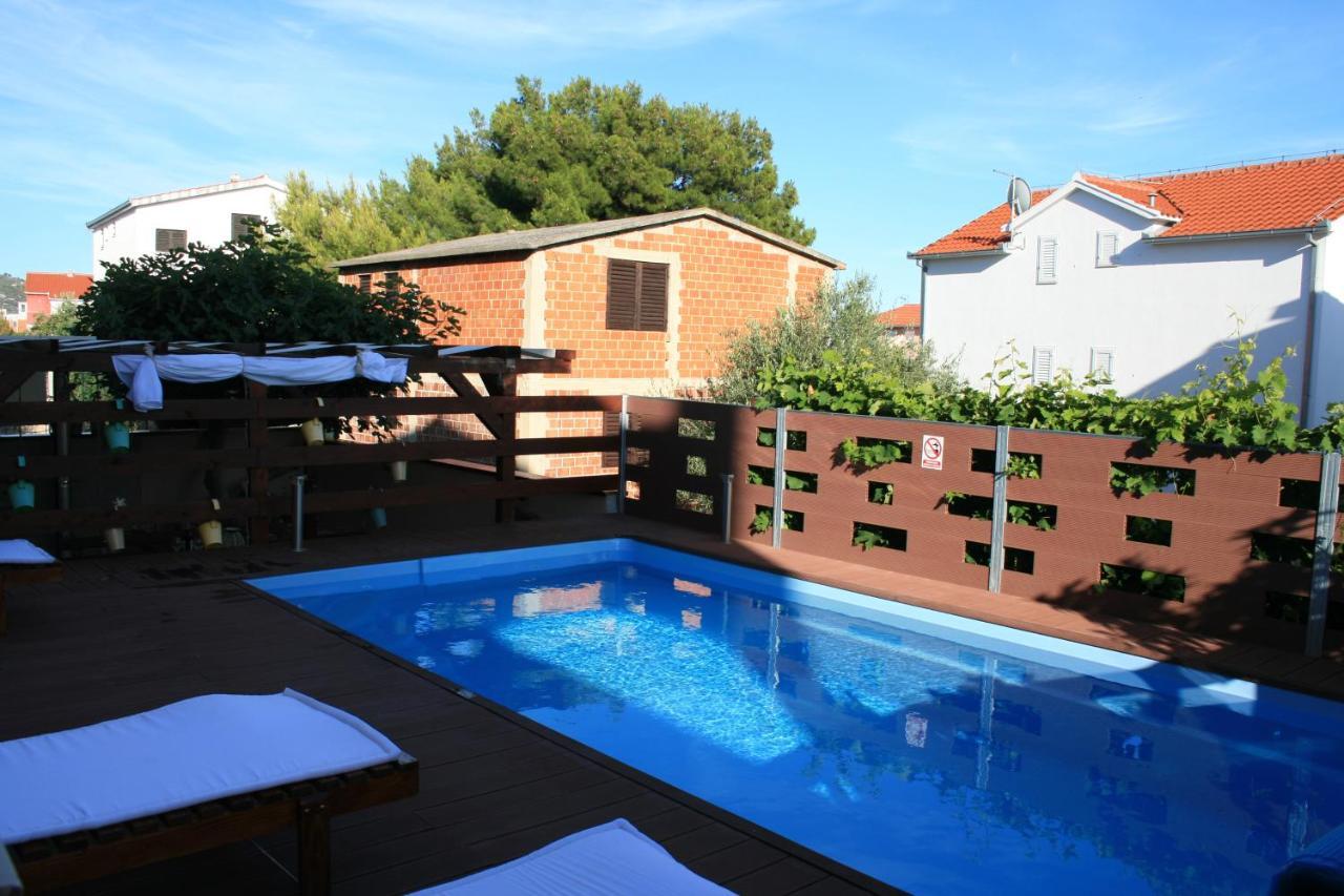טרוגיר Apartmani Mia מראה חיצוני תמונה