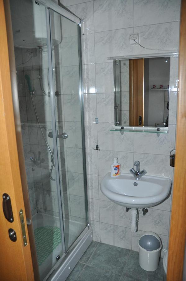 טרוגיר Apartmani Mia מראה חיצוני תמונה
