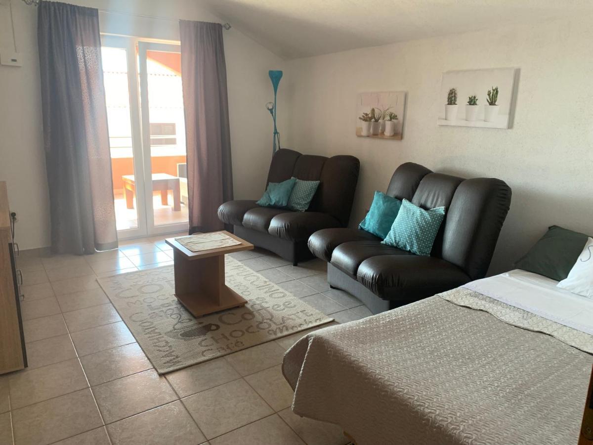 טרוגיר Apartmani Mia מראה חיצוני תמונה