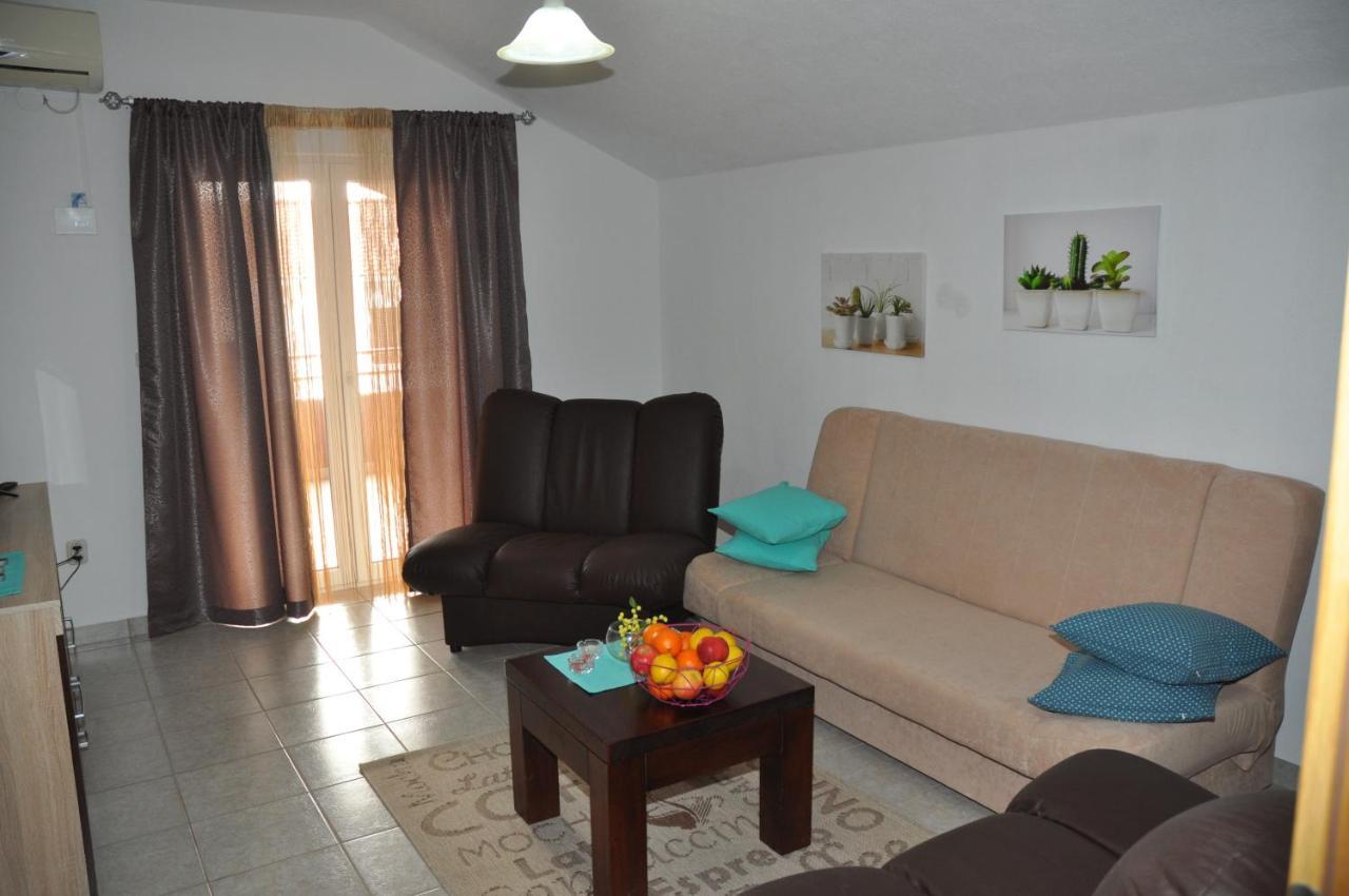 טרוגיר Apartmani Mia מראה חיצוני תמונה